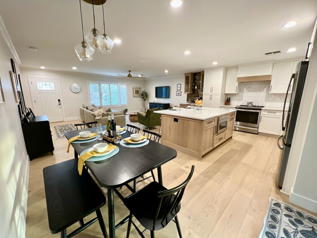 Casa Gia Dining Room